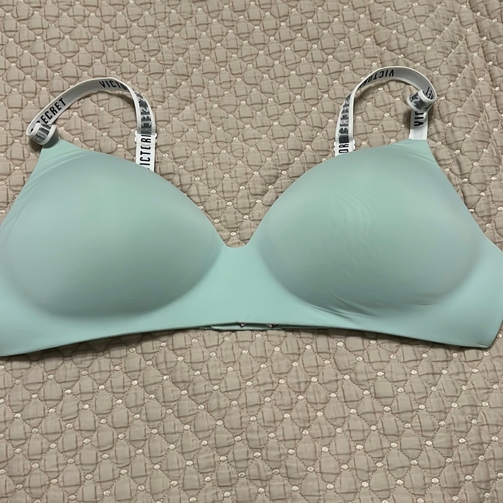 Victoria’s Secret bra